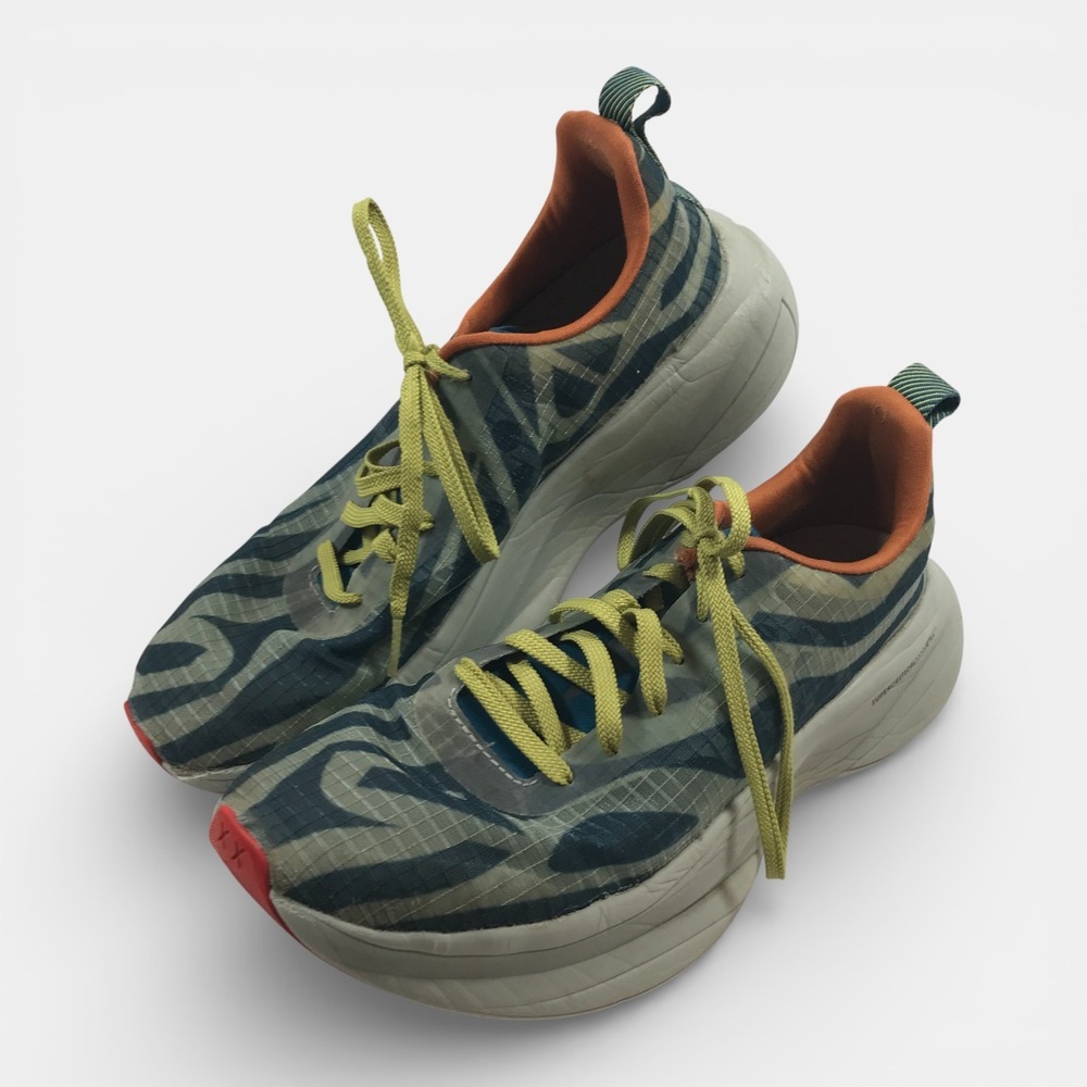 Brandblack Los Angeles Kaiju Gray/Blue Running Sneakers Mens US 9.5 EU 43 UK 8.5